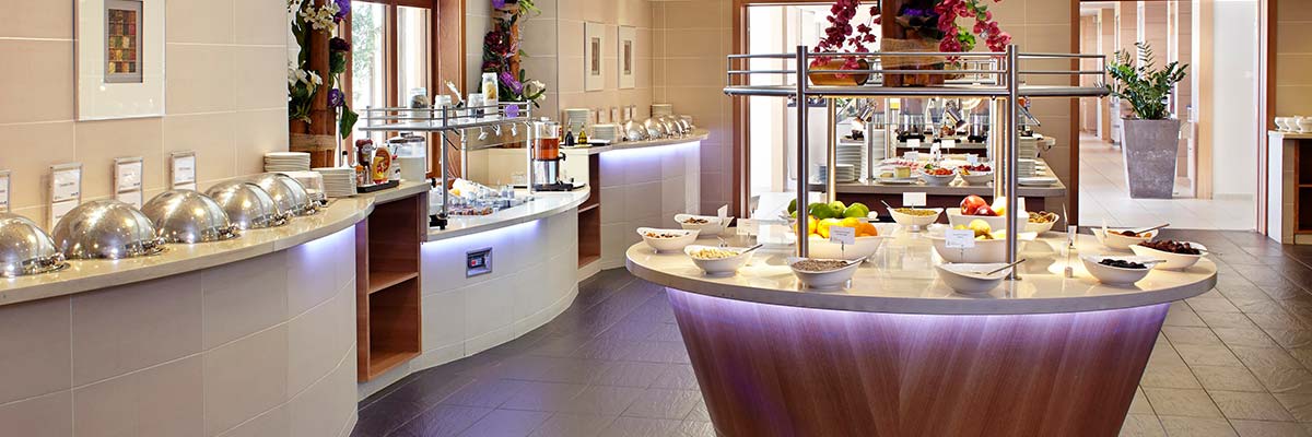 MagicBreaks Hotel Dining carousel banner