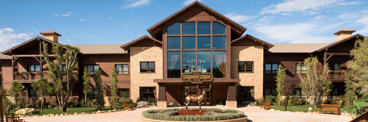 MagicBreaks Hotel Colorado Creek carousel banner