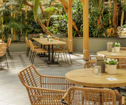 Market Café