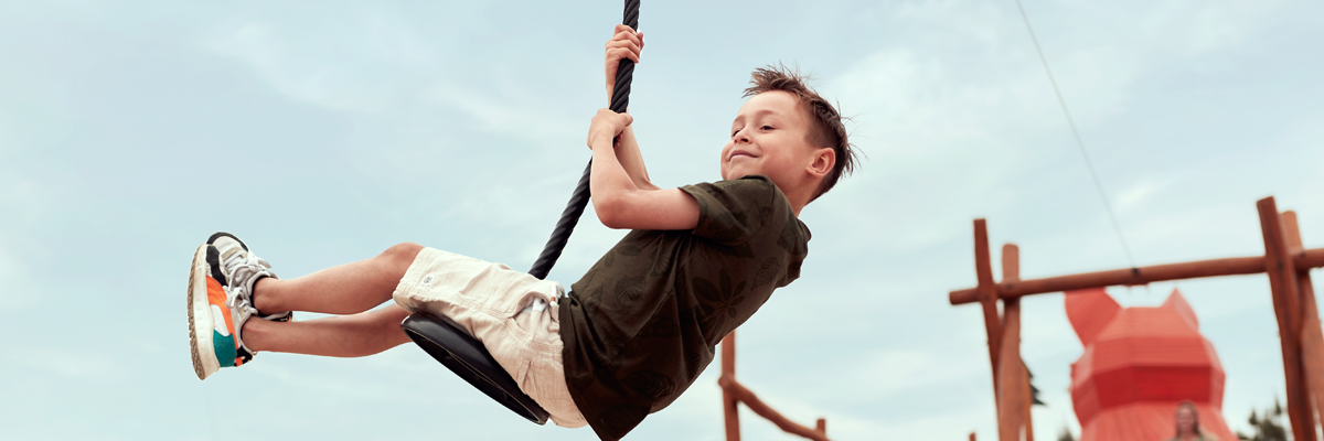 MagicBreaks Facilities carousel banner