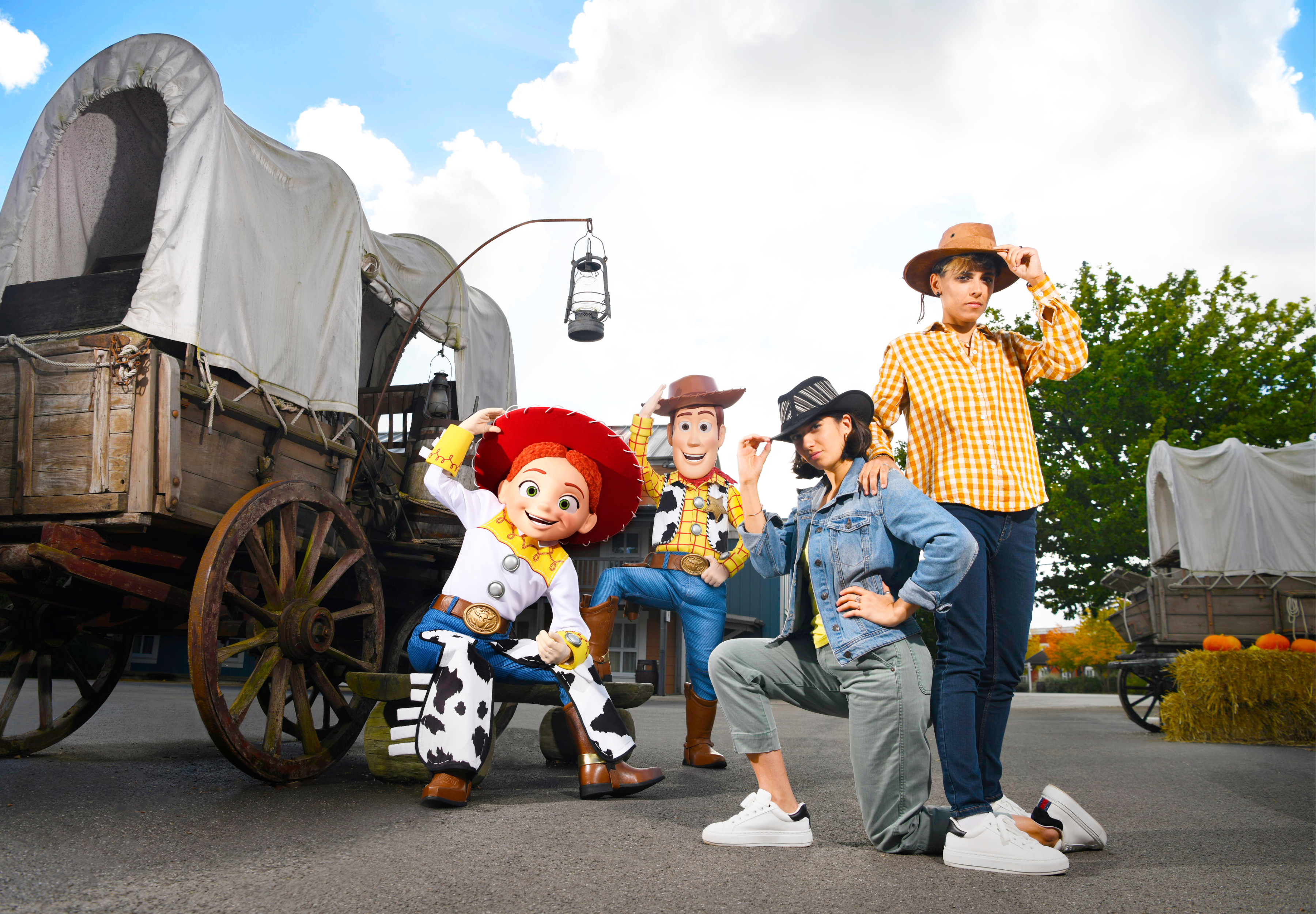 MagicBreaks Disney Hotel Cheyenne carousel banner