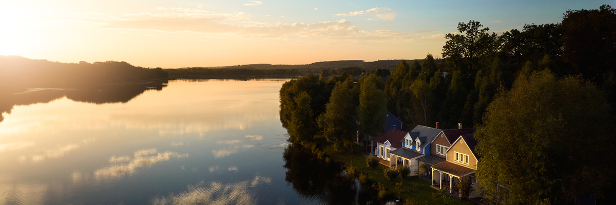 MagicBreaks Location carousel banner