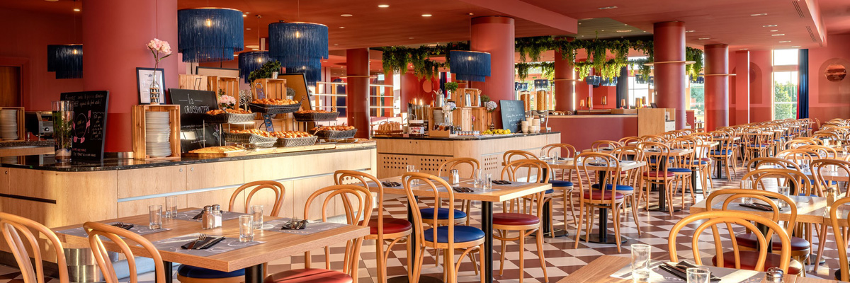 MagicBreaks Hotel Dining carousel banner