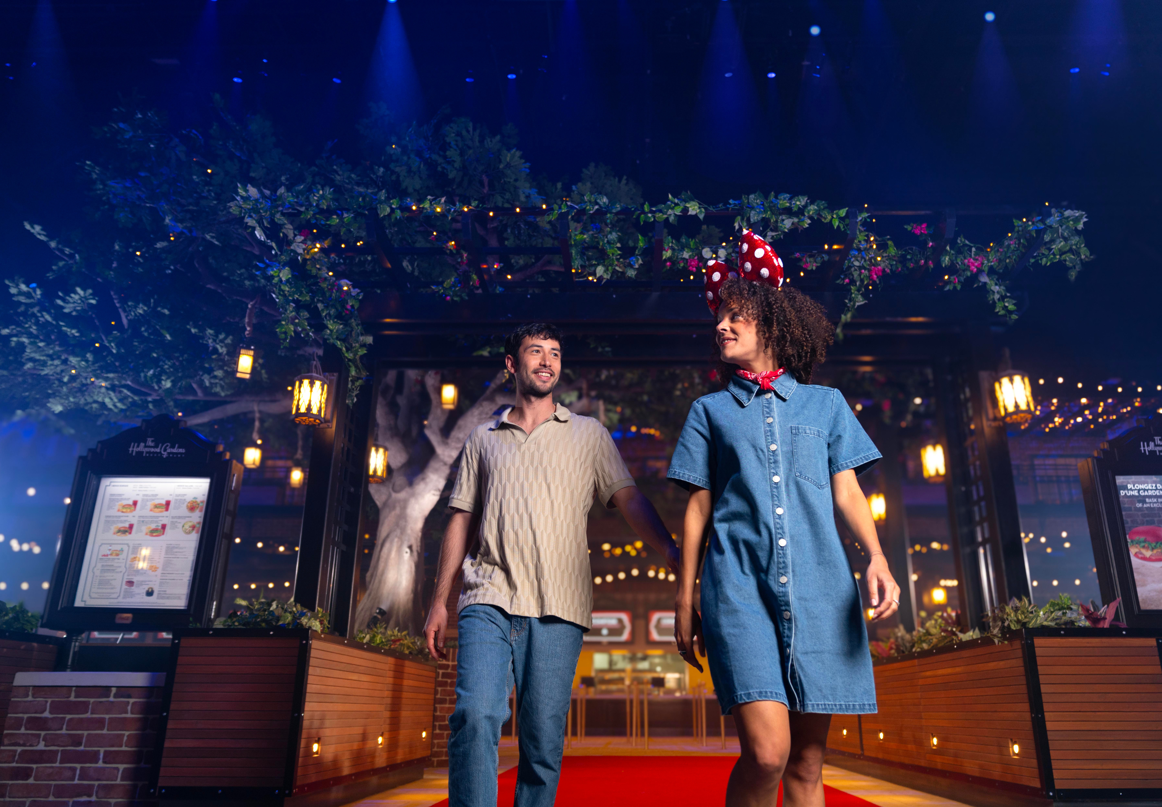 MagicBreaks Disneyland® Paris App carousel banner